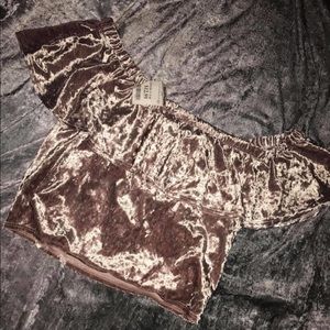 Off the shoulder velvet shirt